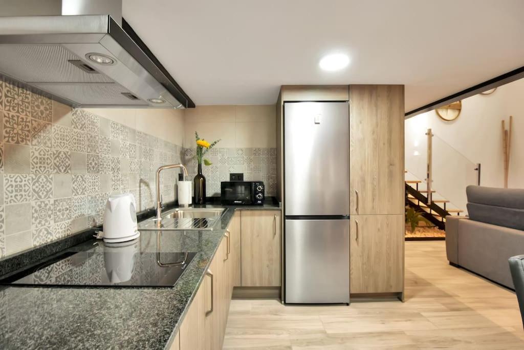 Moderno Loft En El Corazon Historico De Estepona - Casa Pepita 17 Buitenkant foto